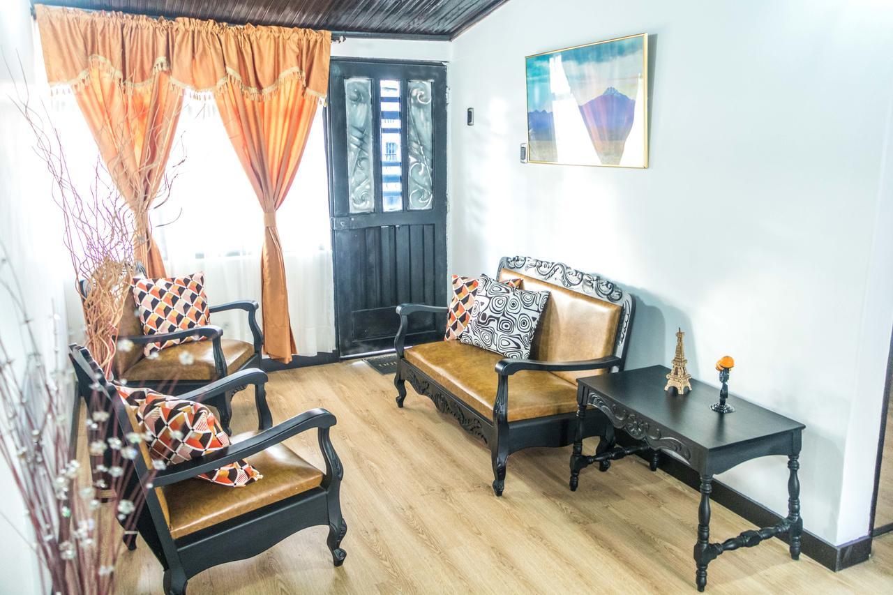 דירות איפיאלס Mansion Blanca מראה חיצוני תמונה