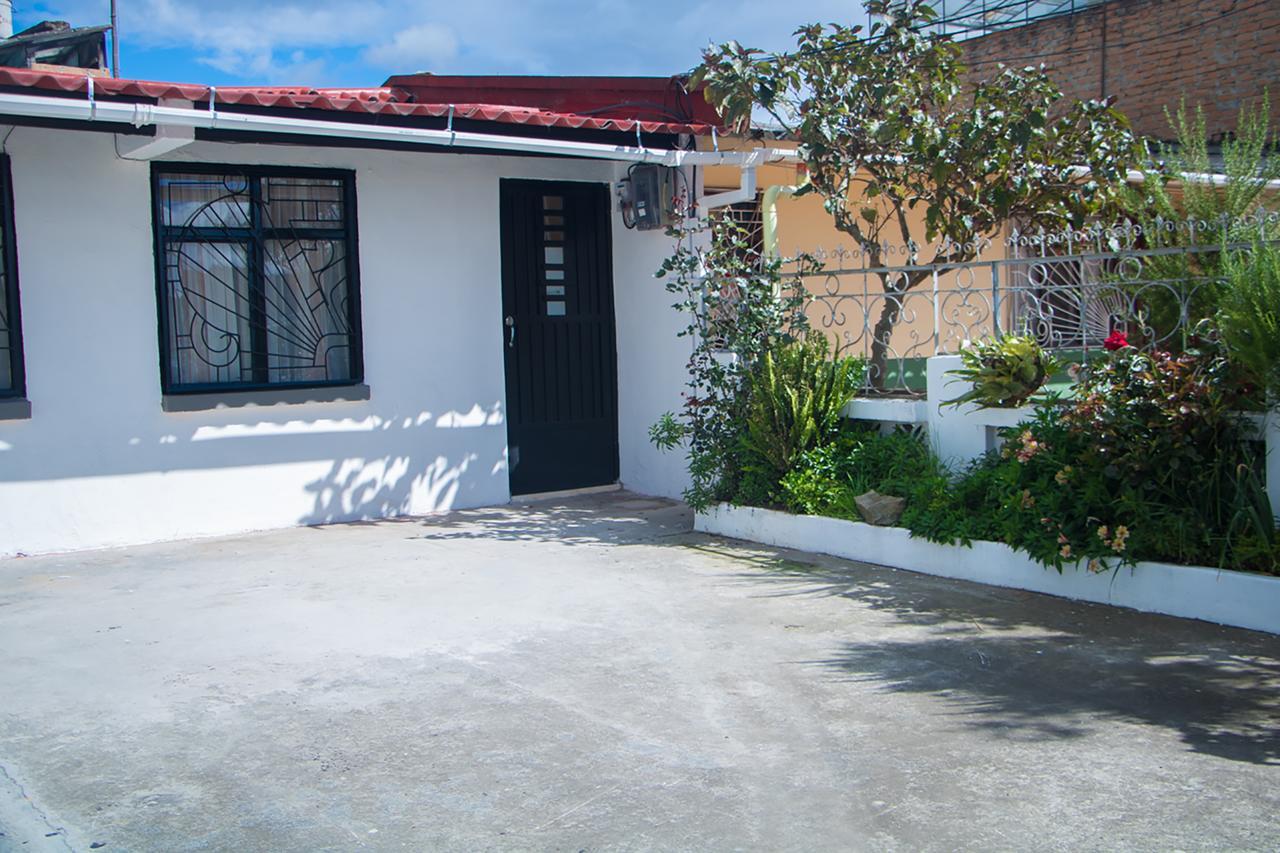 דירות איפיאלס Mansion Blanca מראה חיצוני תמונה