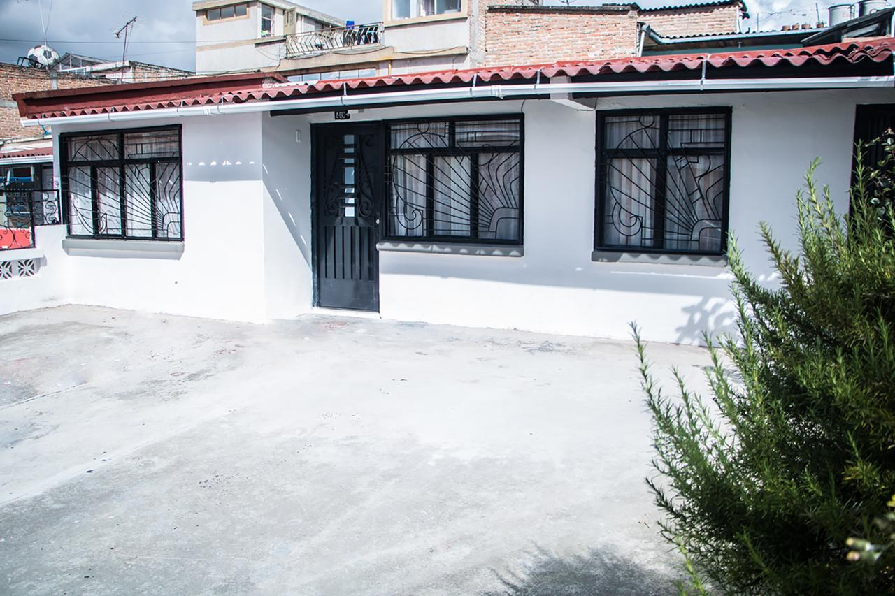 דירות איפיאלס Mansion Blanca מראה חיצוני תמונה